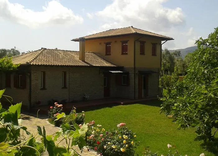 Miltiadis Farm Villa *